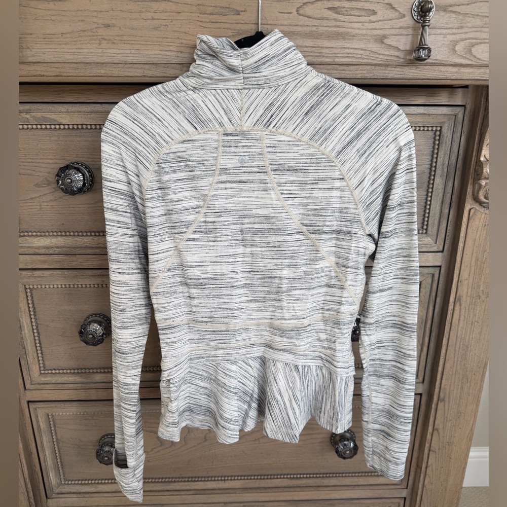 Lululemon Ruffle Hem Define Jacket - Picture 6 of 6